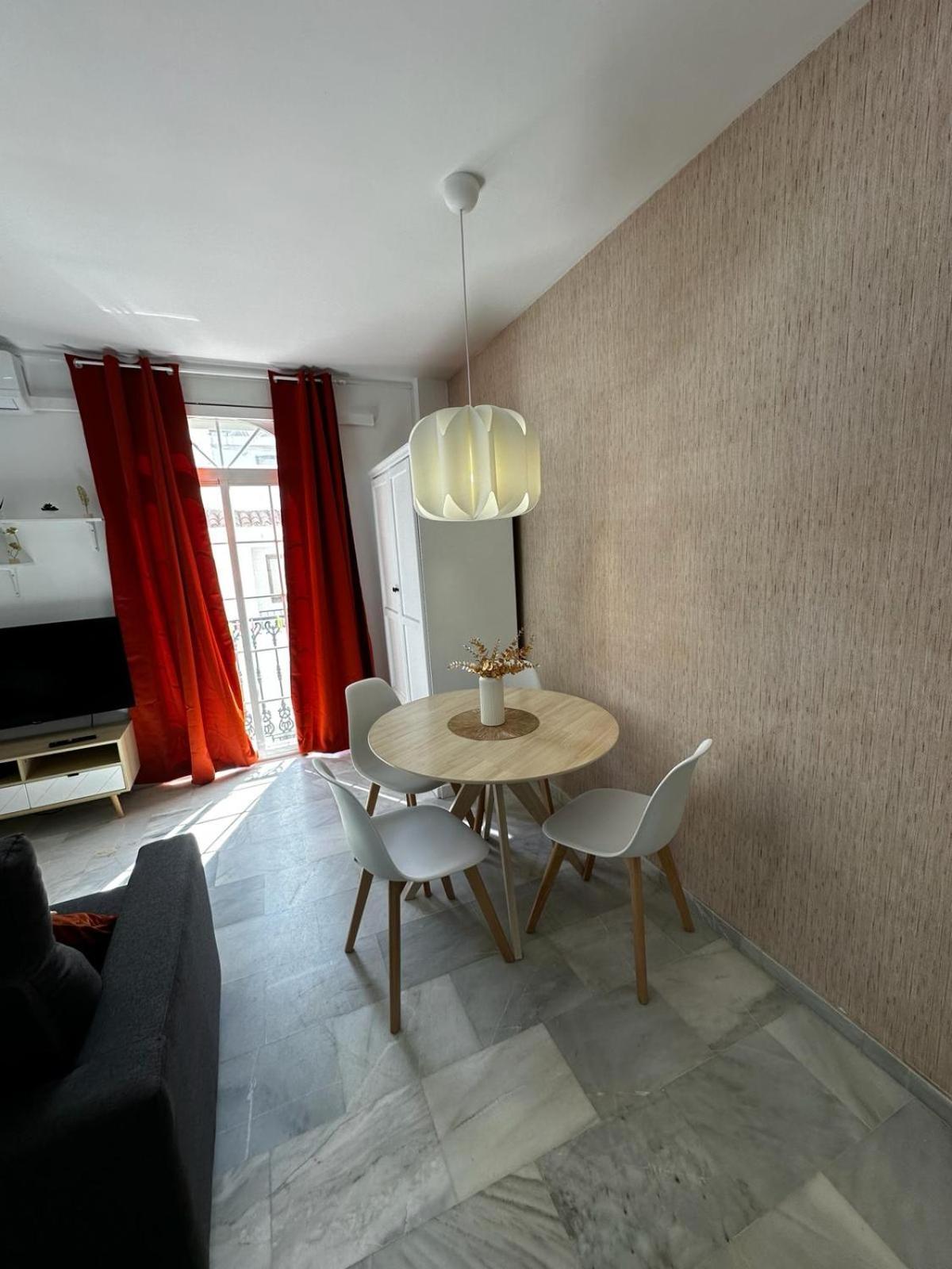 Apartamentos Don Diego La Carihuela Torremolinos Kültér fotó