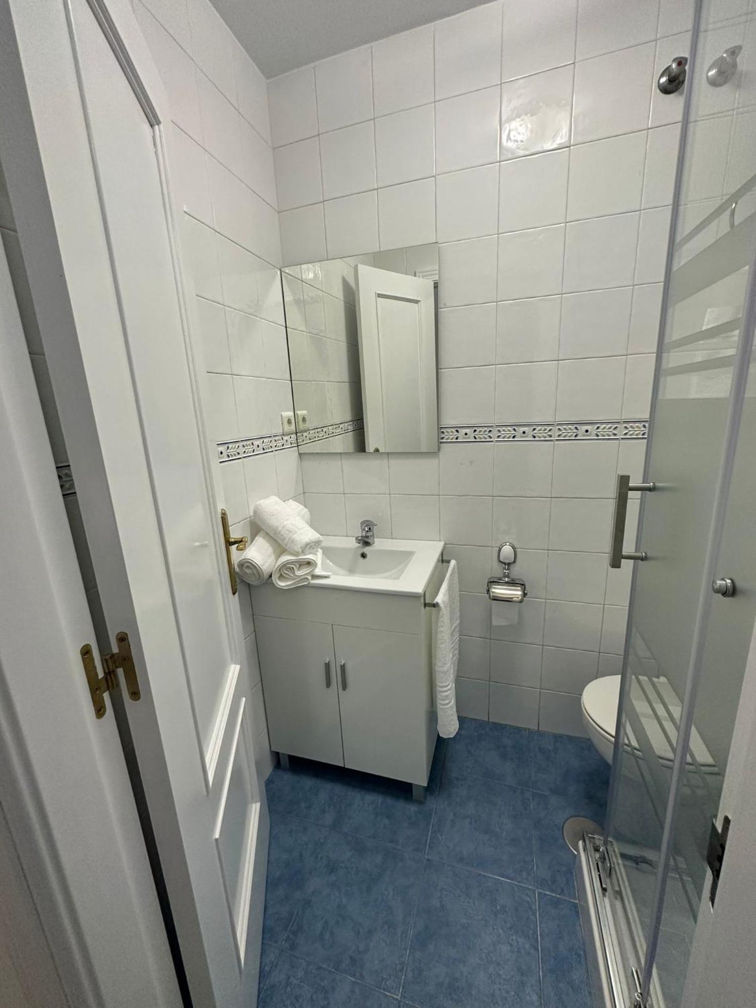 Apartamentos Don Diego La Carihuela Torremolinos Kültér fotó